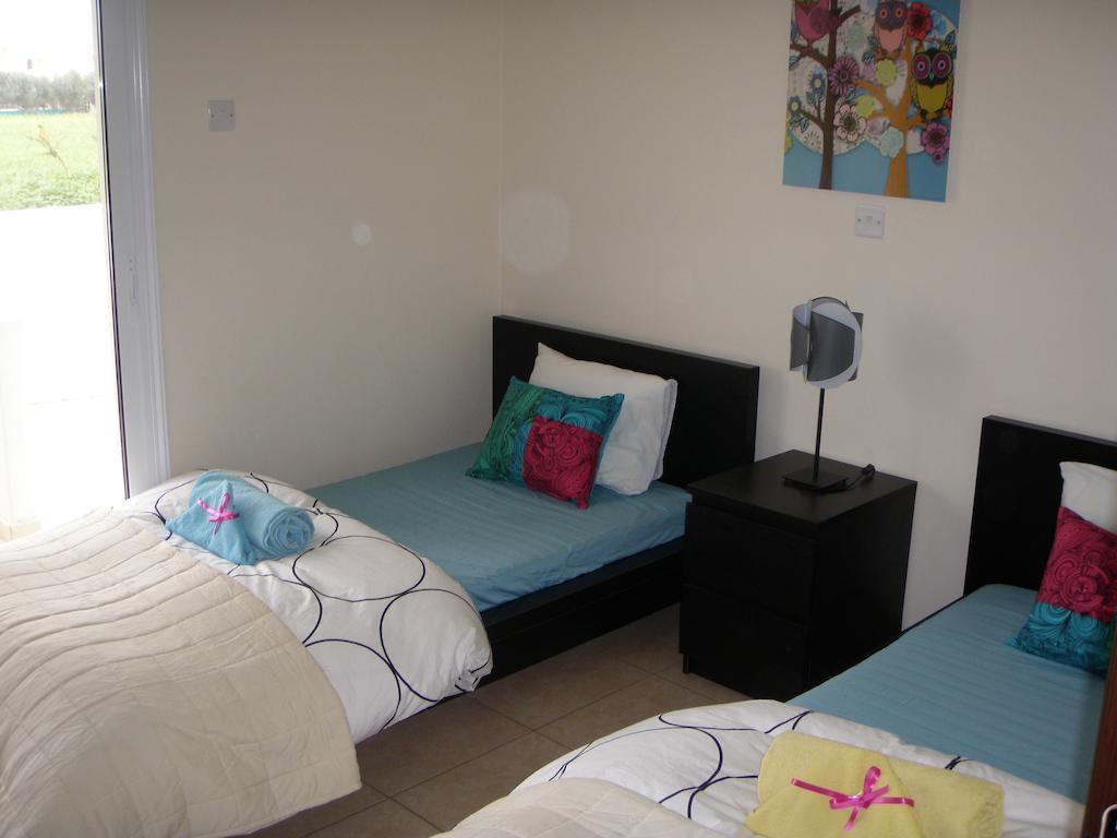 Mythical Sands Resort Ilona Apartment For Families Protaras Rum bild